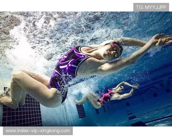 游泳新型材料泳衣提升速度